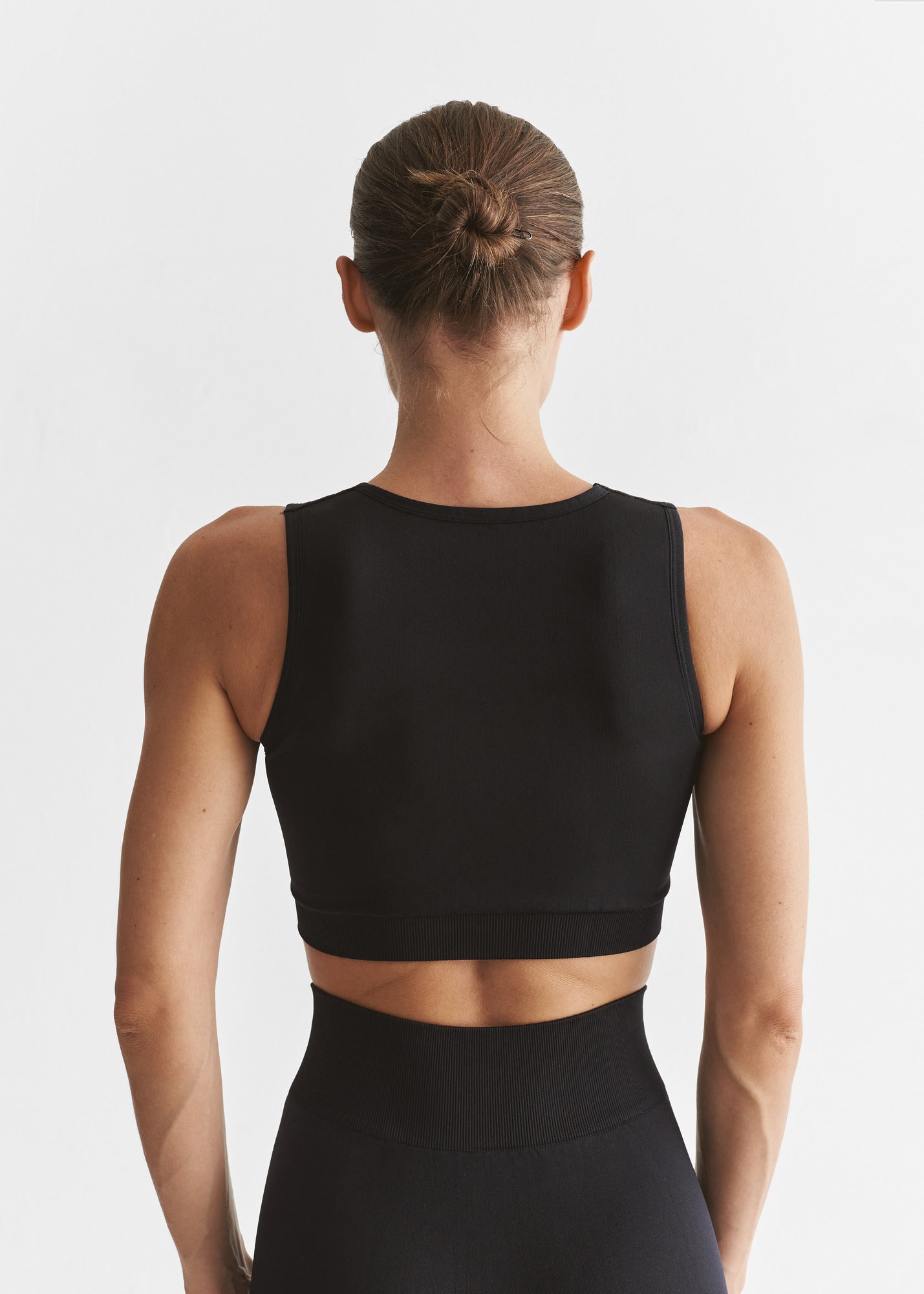 CLOSED TOP