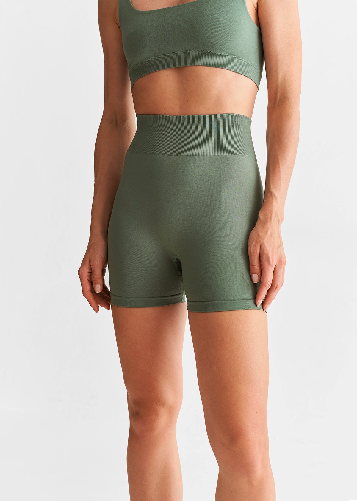 CROPPED CYCLING SHORTS