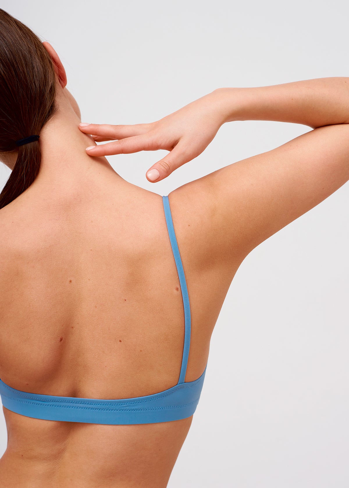 BODY TOP WITH THIN STRAPS