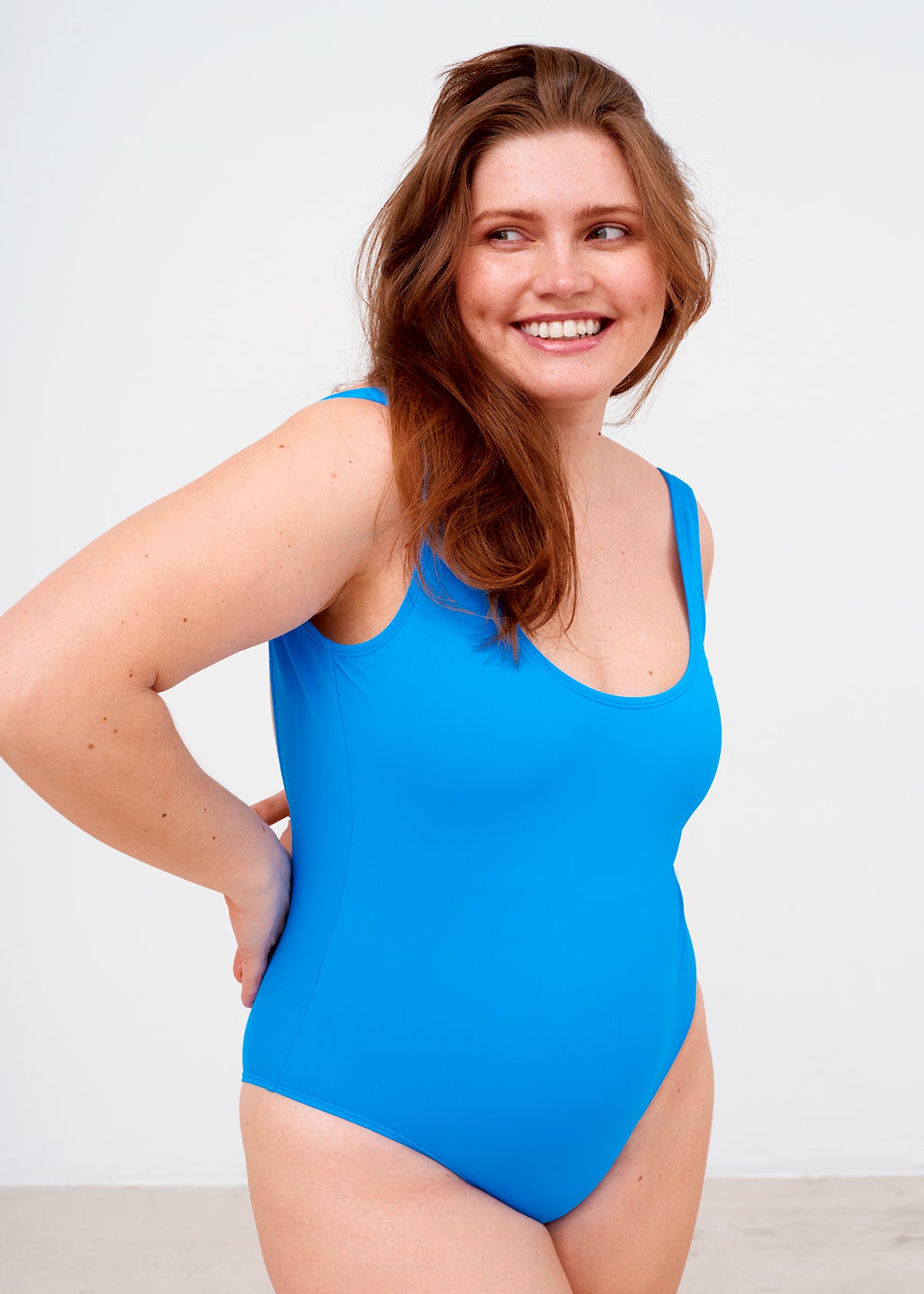 WIDE STRAPS ONE-PIECE SWIMSUIT