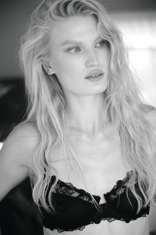 BONED BODY "PETALS" (UNDERWEAR)