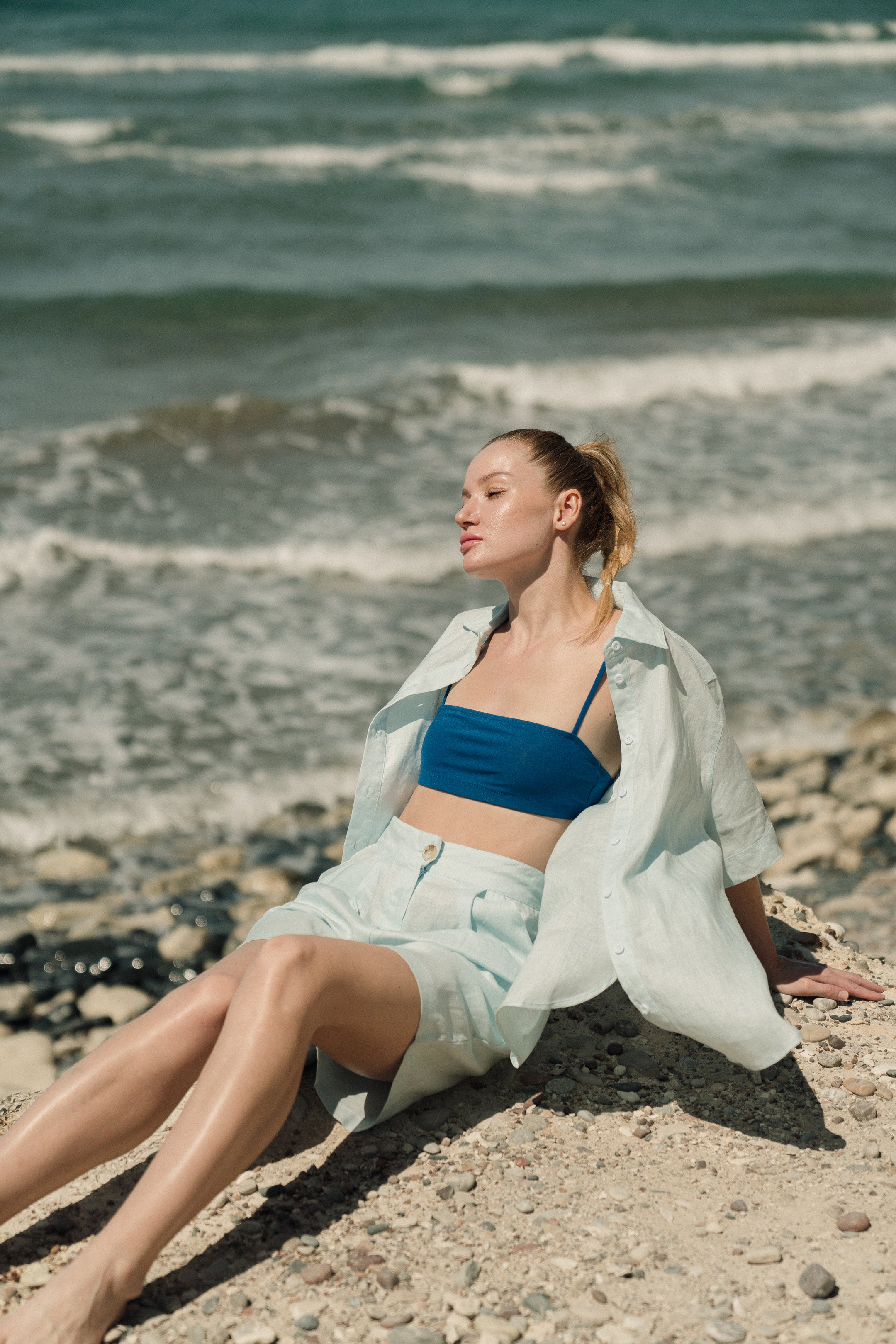 CLASSIC LINEN SHORTS