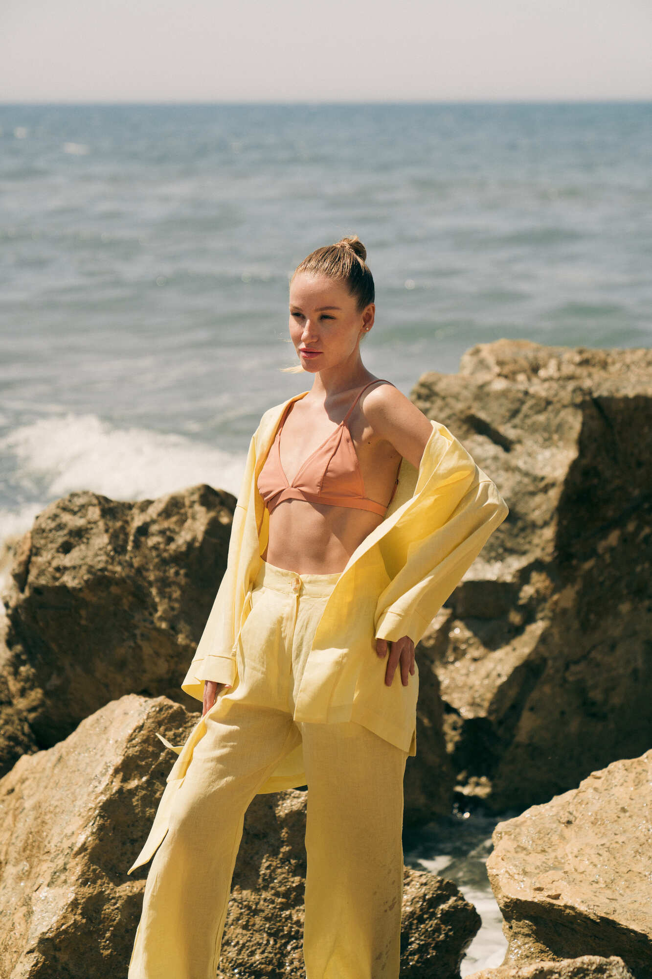 CLASSIC LINEN TROUSERS