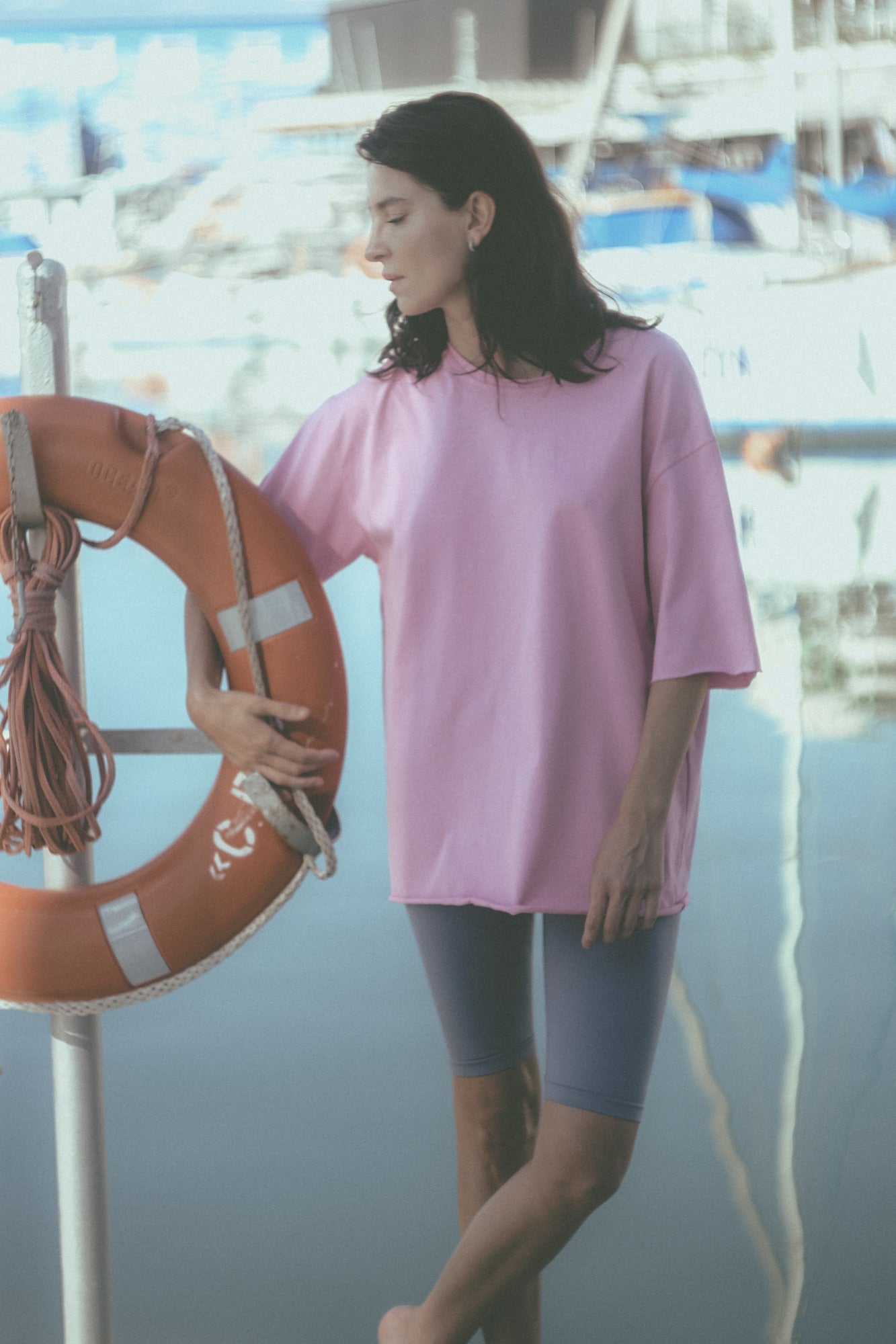 LOOSE T-SHIRT WITH RAW EDGE