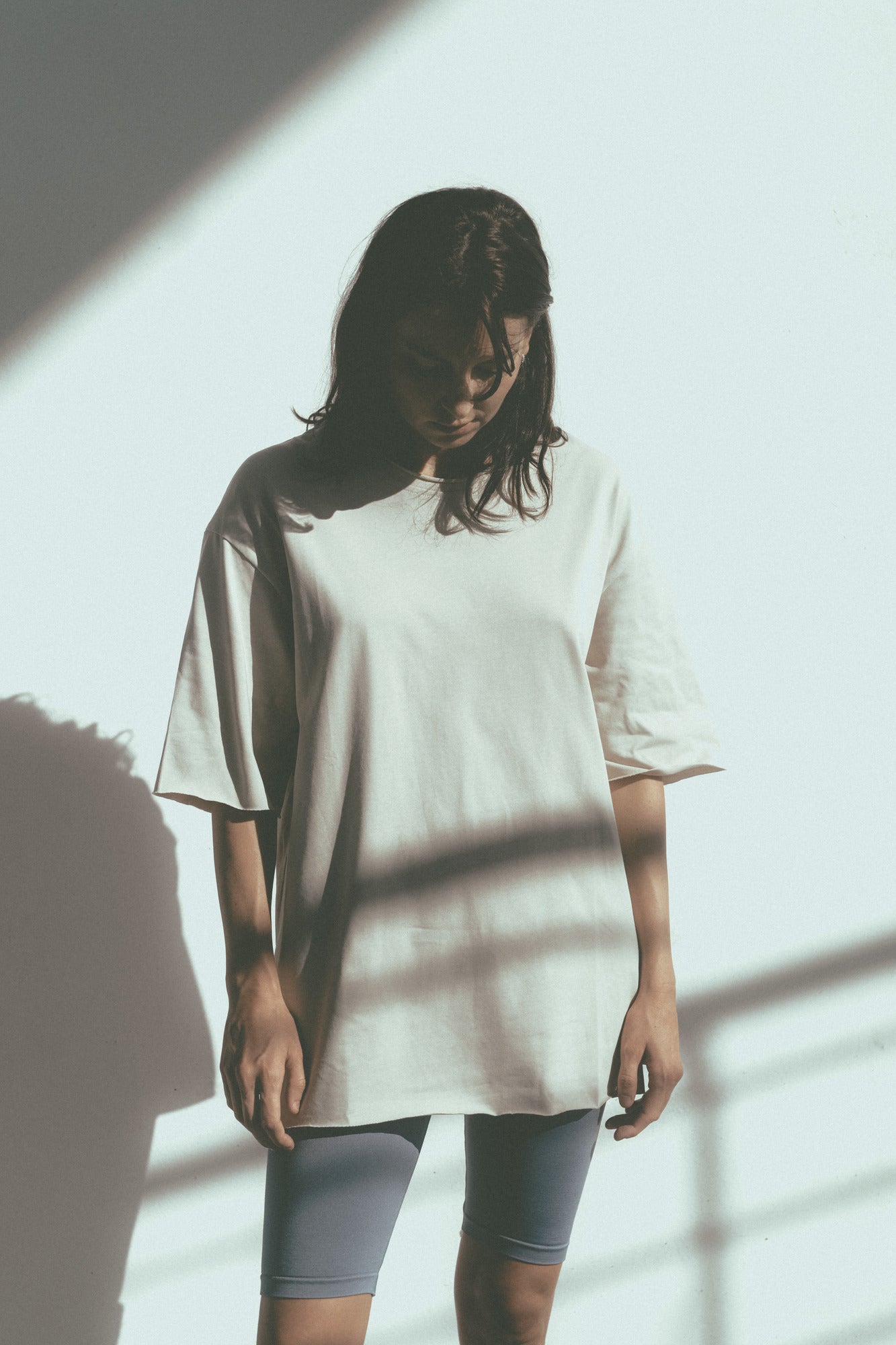 LOOSE T-SHIRT WITH RAW EDGE