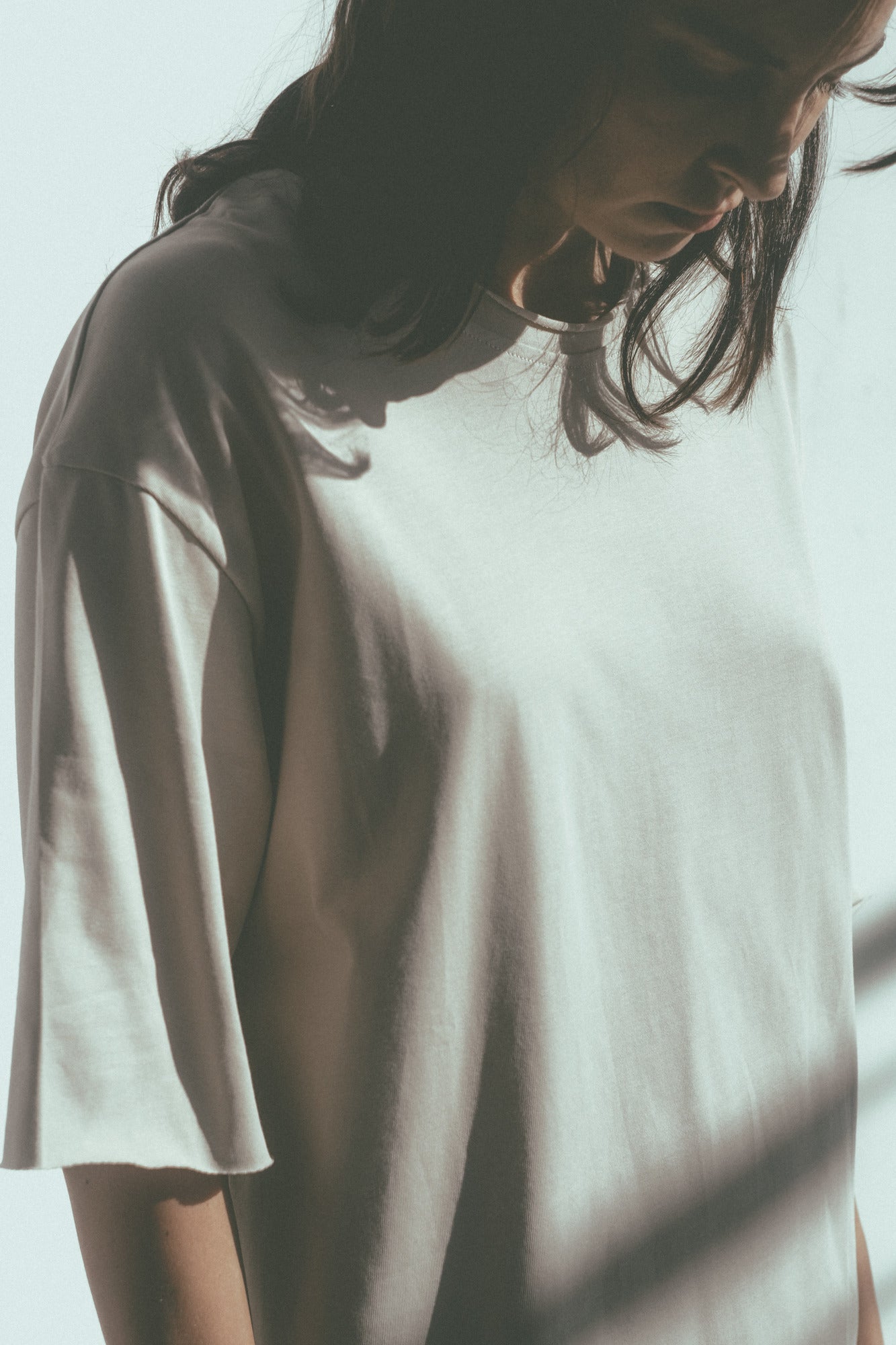 LOOSE T-SHIRT WITH RAW EDGE