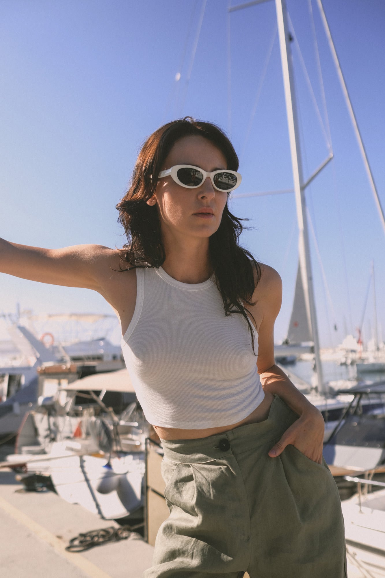 RIBBED CROPPED T-SHIRT