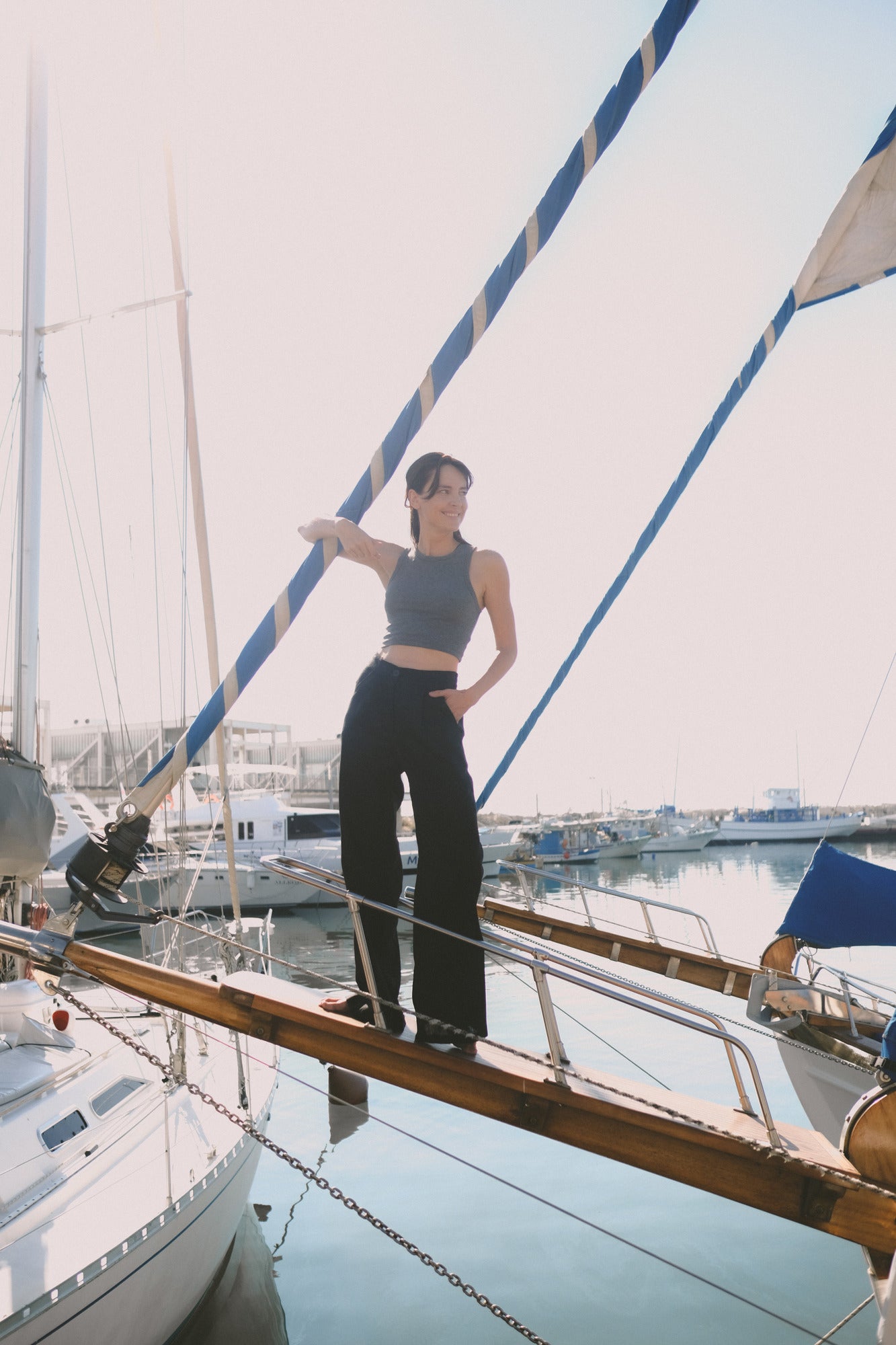 CLASSIC LINEN TROUSERS