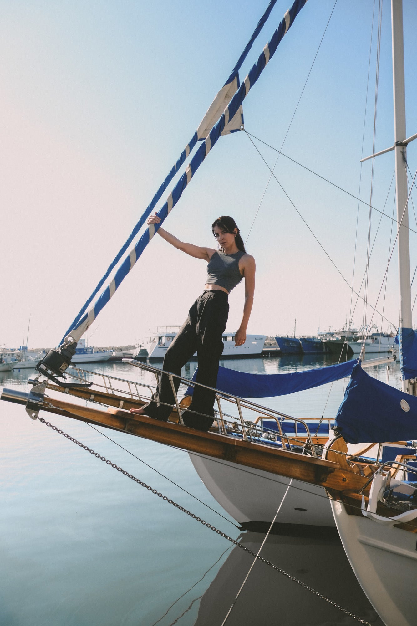 CLASSIC LINEN TROUSERS