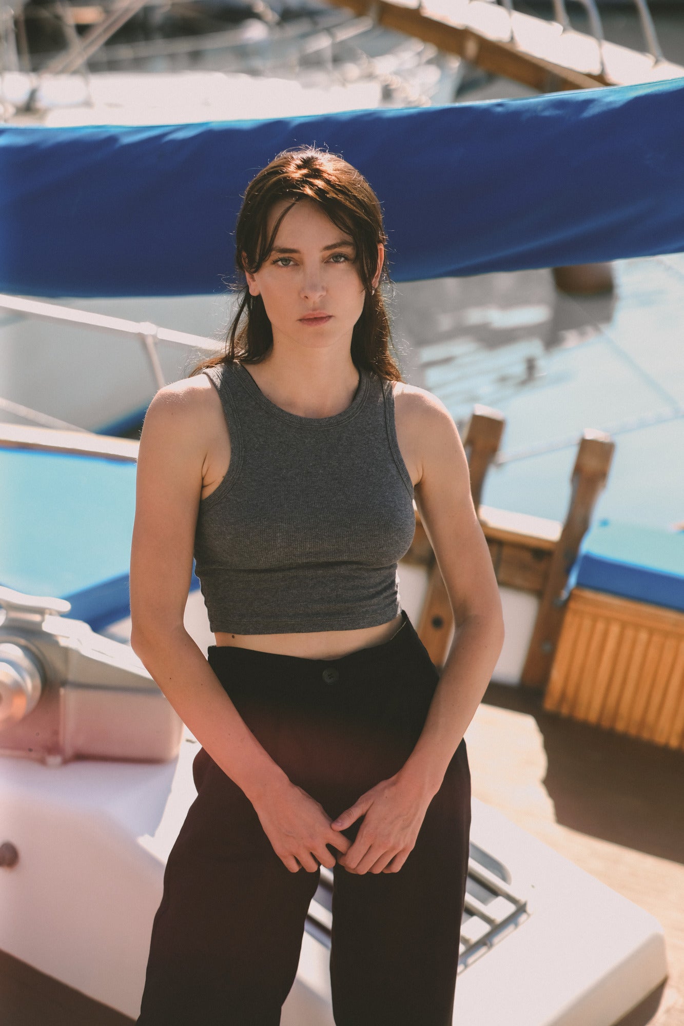 RIBBED CROPPED T-SHIRT