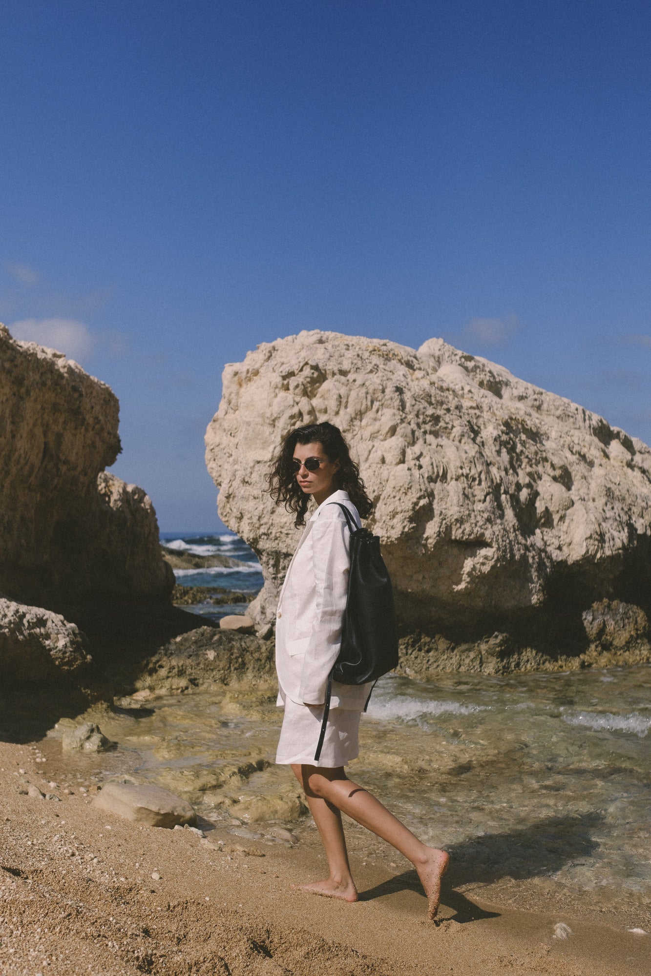 CLASSIC LINEN SHORTS