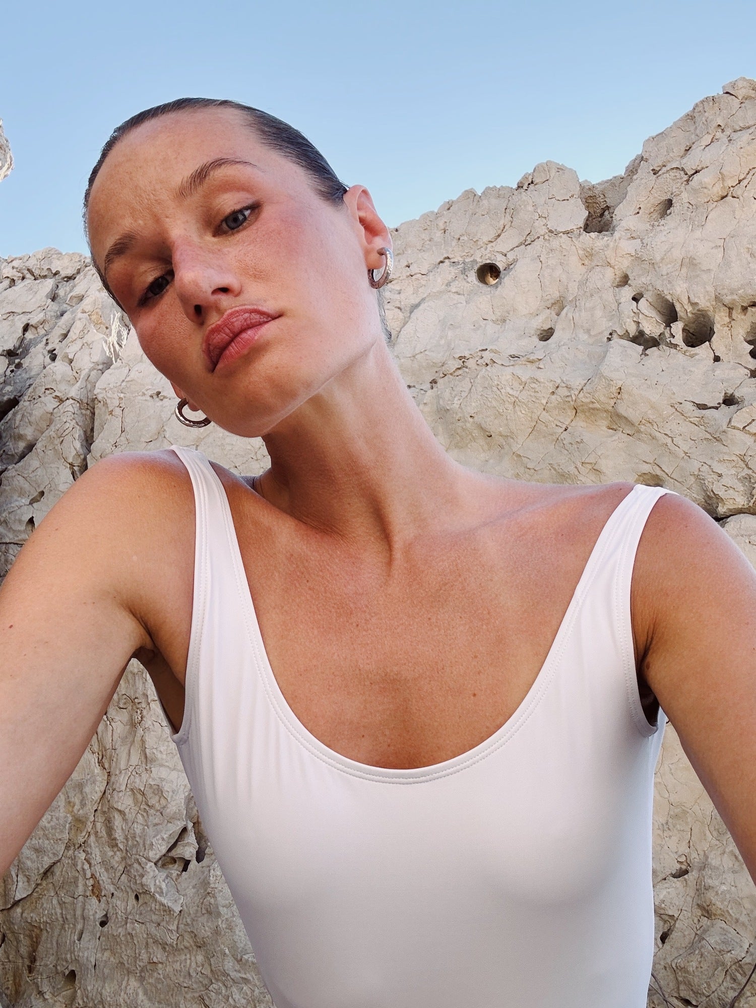 WIDE STRAPS ONE-PIECE SWIMSUIT