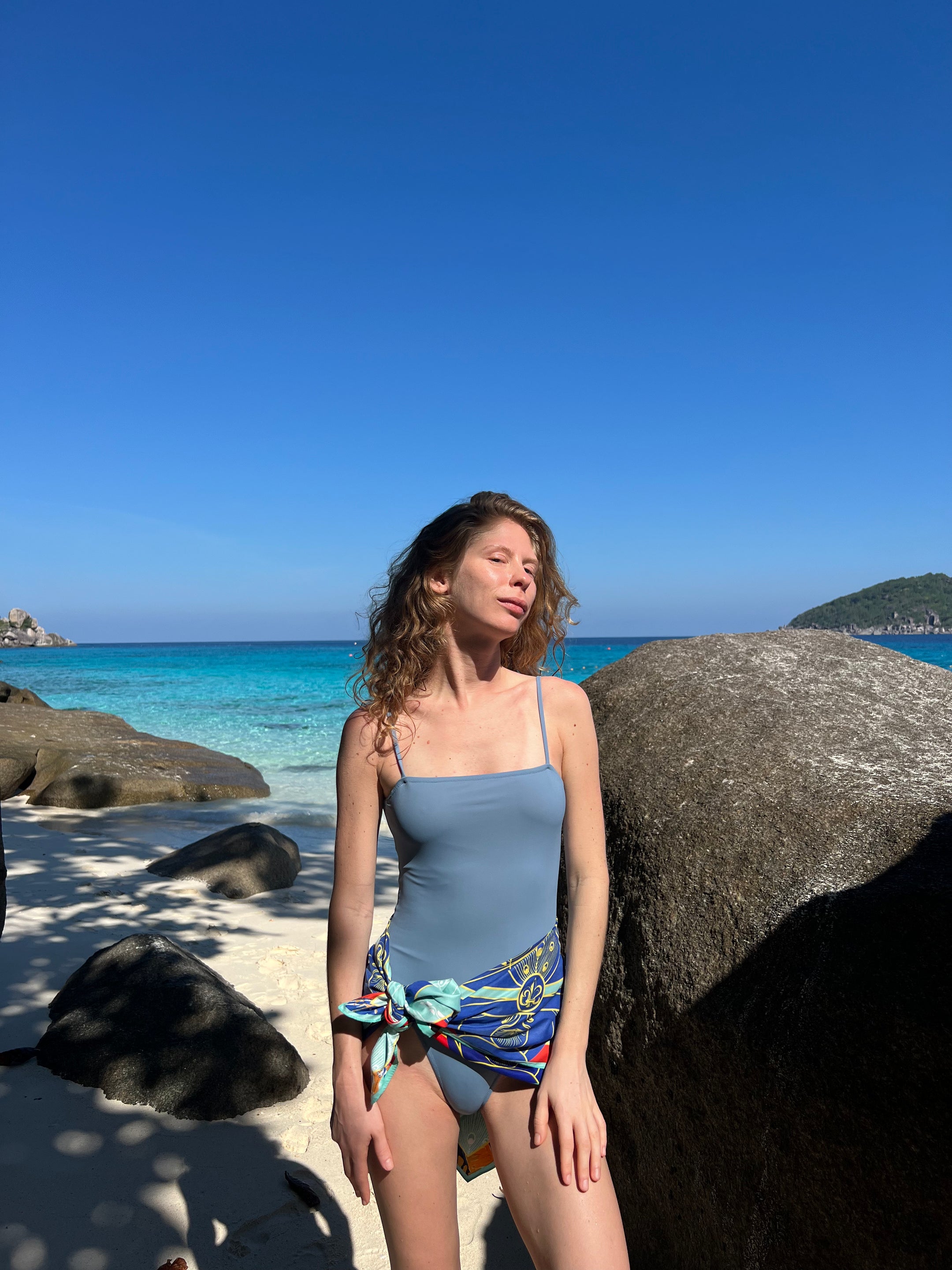 THIN STRAPS ONE-PIECE SWIMSUIT