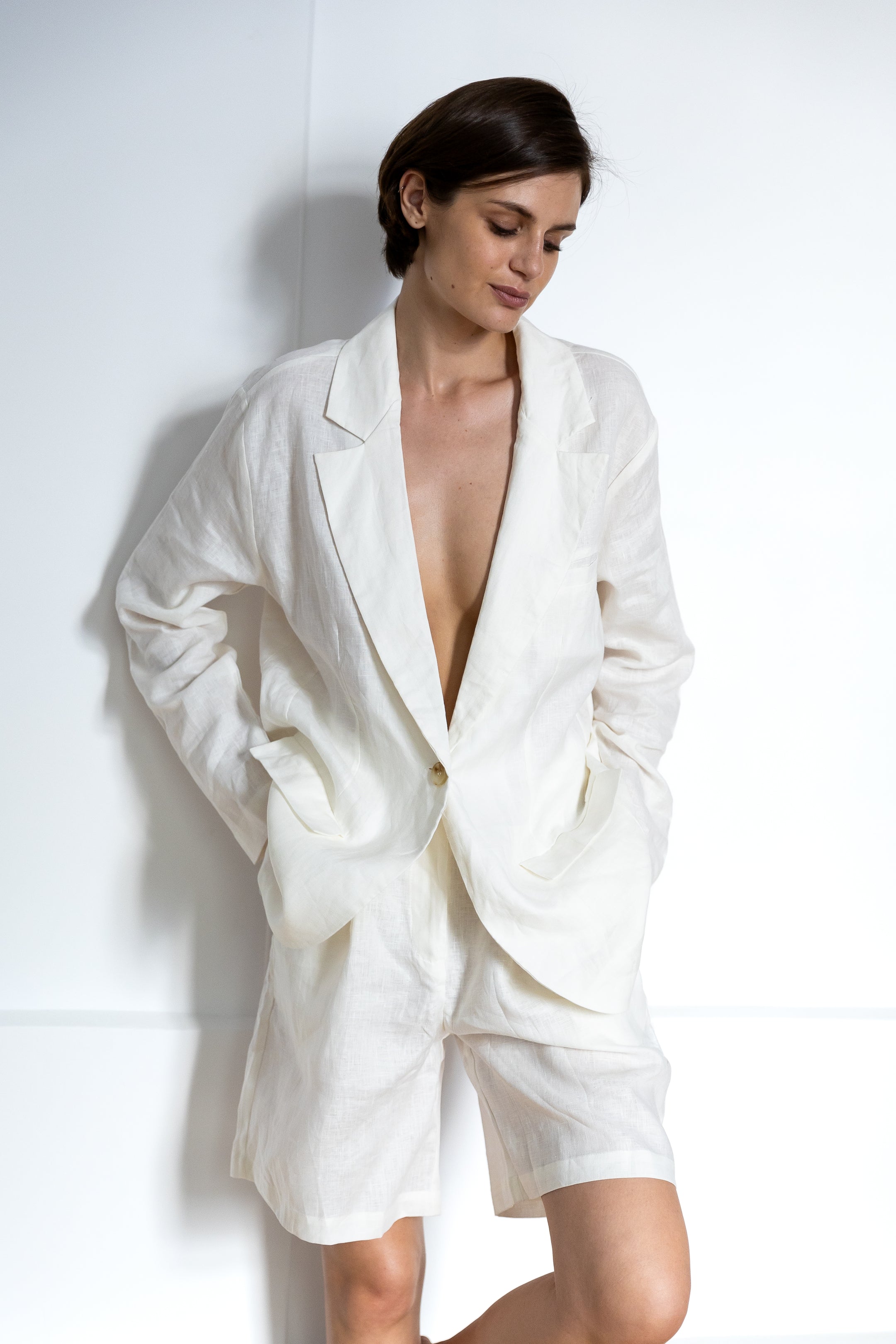 CLASSIC LINEN JACKET