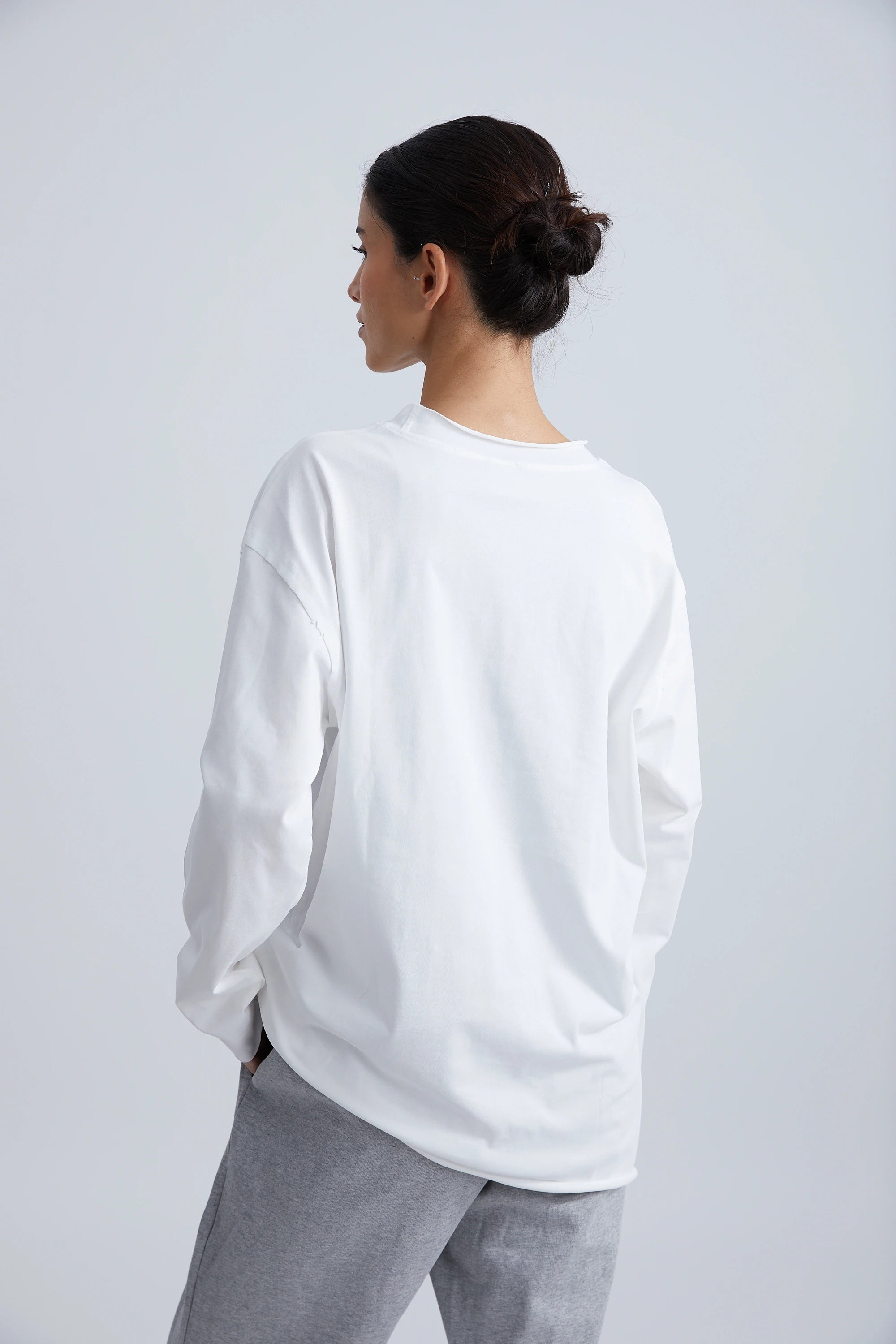 LONG SLEEVE WITH RAW EDGE