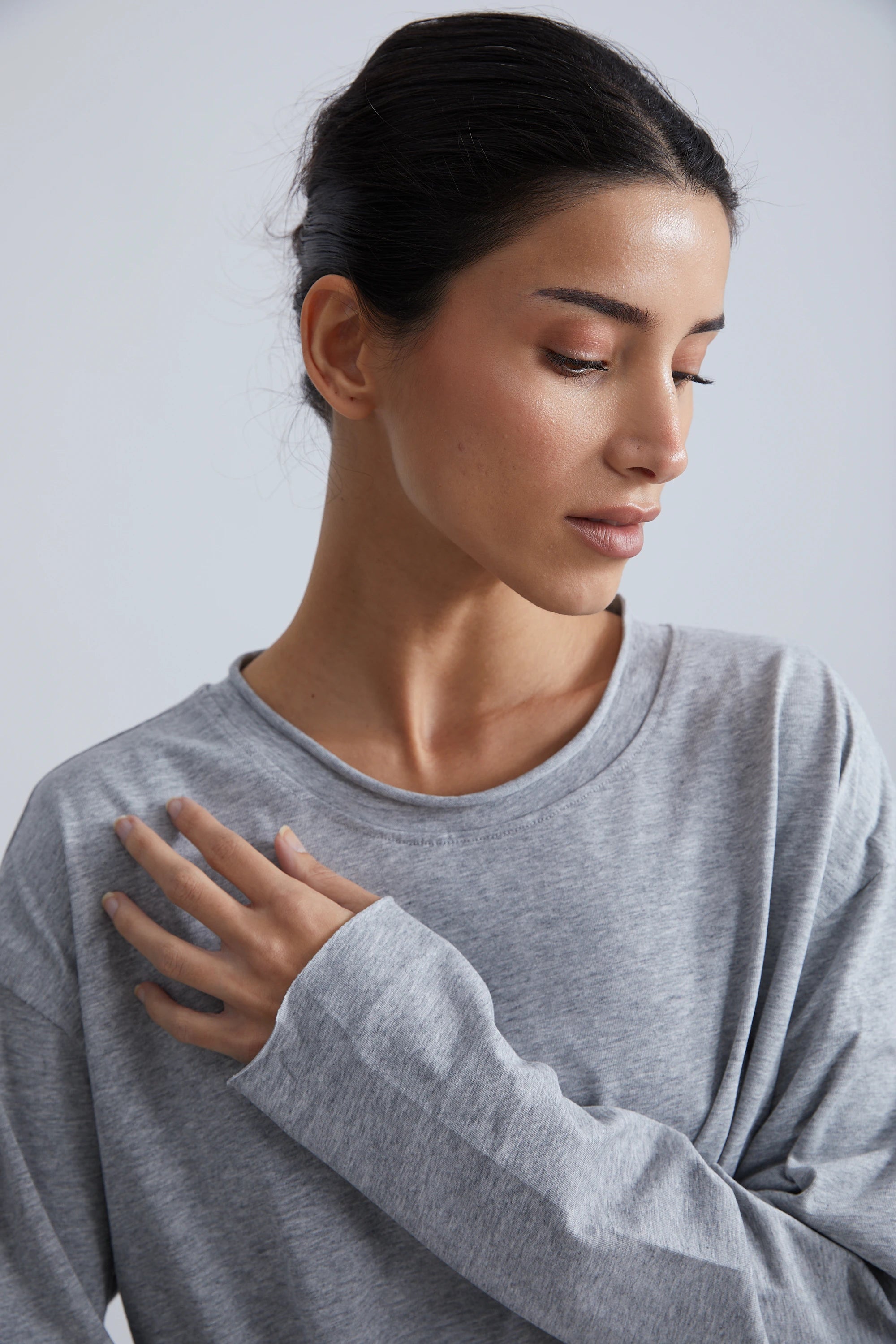 LONG SLEEVE WITH RAW EDGE